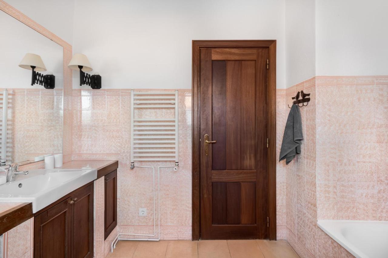 Joivy 3-Br Cottage With Terrace And Garden In Colares Sintra Dış mekan fotoğraf